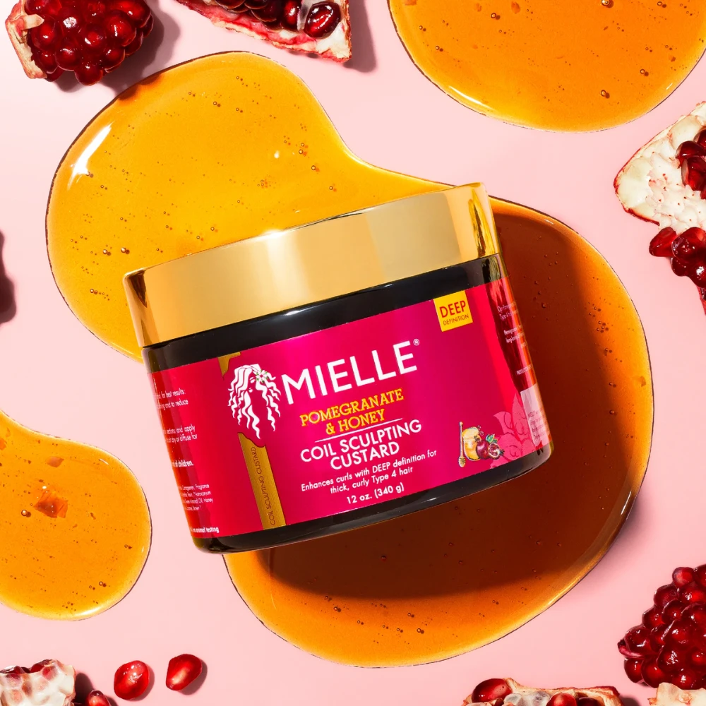 Mielle Pomegranate & Honey Coil Sculpting Custard 340g 4 Mielle Pomegranate & Honey Coil Sculpting Custard 340g - Image 2