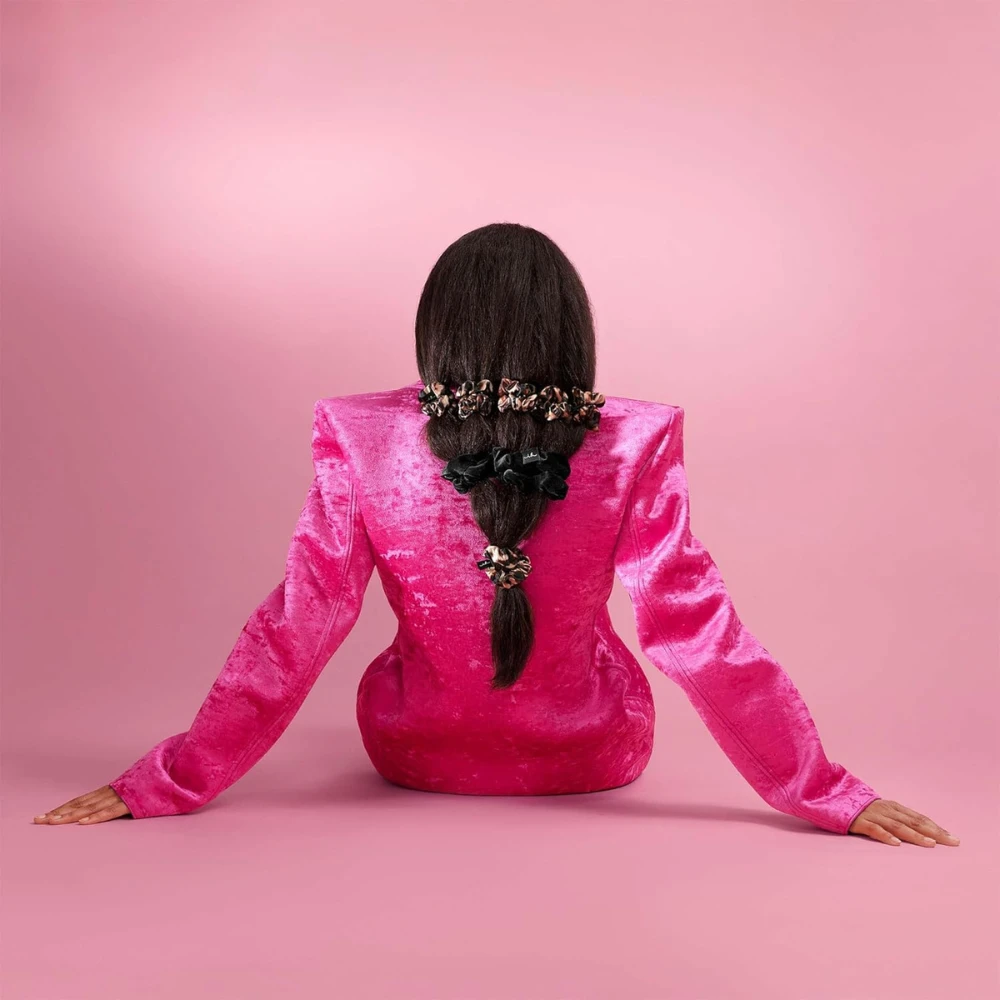 Invisibobble® Invisibobble Sprunchie Original Scrunchie 2Pk - The Iconic Beauties 7 Invisibobble® Invisibobble Sprunchie Original Scrunchie 2Pk - The Iconic Beauties - Image 5