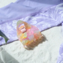 Invisibobble® Invisibobble Everclaw Au Soleil Metal Free Claw Hair Clip - Summer Glow 11 Invisibobble® Invisibobble Everclaw Au Soleil Metal Free Claw Hair Clip - Summer Glow -On Trend Beauty OTB 5722.alt 3