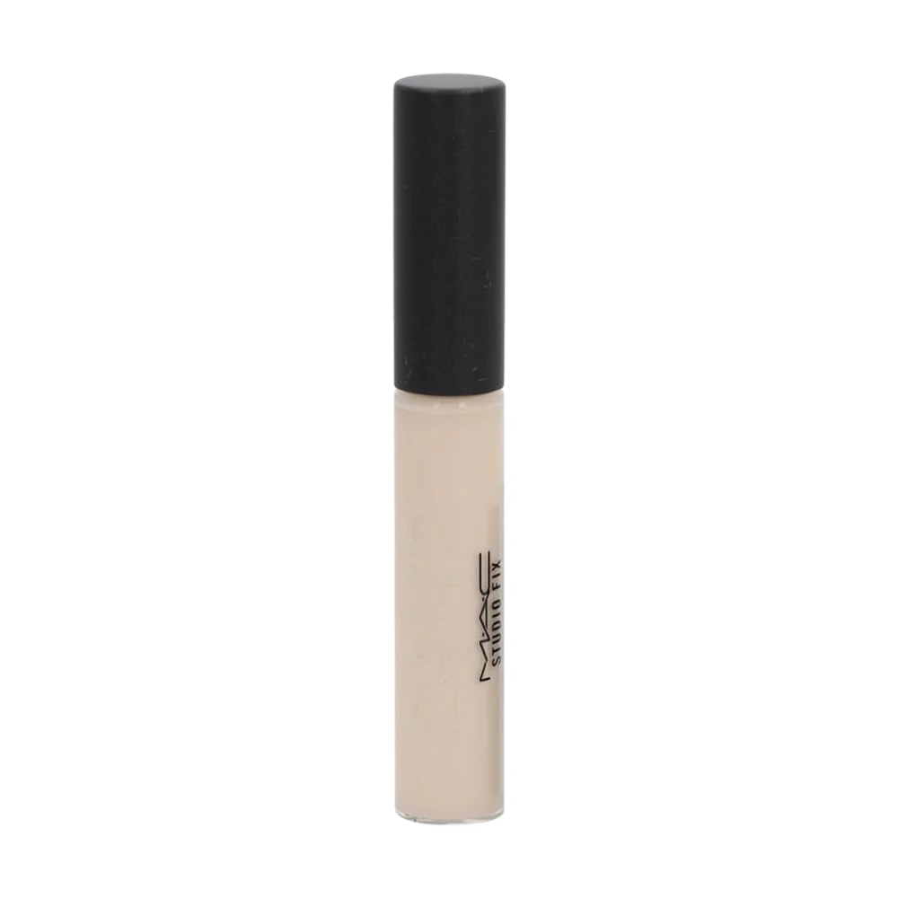 MAC Studio Fix 24-Hour Smooth Wear Concealer 7mL - NC10 4 MAC Studio Fix 24-Hour Smooth Wear Concealer 7mL - NC10 - Image 2