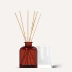 The Aromatherapy Co. Therapy Mini Candle & Diffuser Gift Set - Peony & Petitgrain 9 The Aromatherapy Co. Therapy Mini Candle & Diffuser Gift Set - Peony & Petitgrain -On Trend Beauty OTB 6017.alt 2
